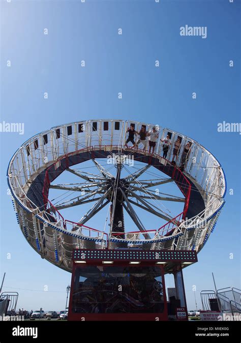 A Spinning Fairground Ride Stock Photo Alamy