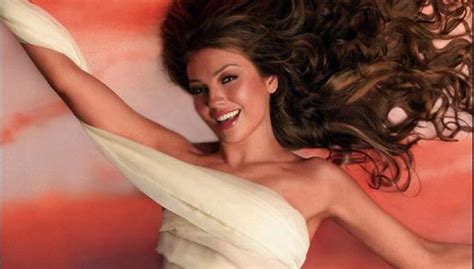 Thal A Remece Instagram Con Su Nueva Foto En Bikini Luce Infartante Espectaculos Trome