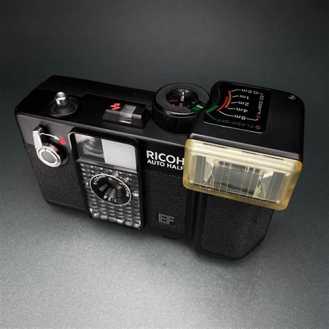 Ricoh Auto Half EF 底片 半格機 理光 相機攝影 相機在旋轉拍賣