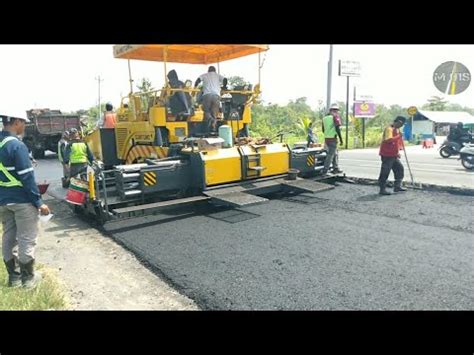 Alat Berat Pengaspalan Jalan Raya Road Construction YouTube