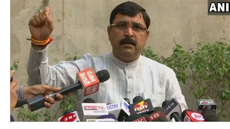 Haryana Elections Ex Mla Balraj Kundu Discontinues Free Bus Service