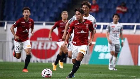 Nh N Nh Soi K O Urawa Reds Vs Cerezo Osaka H Ng Y I M