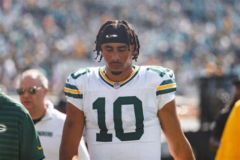 Jordan Love Injury Update Packers Qb Considered Day To Day With