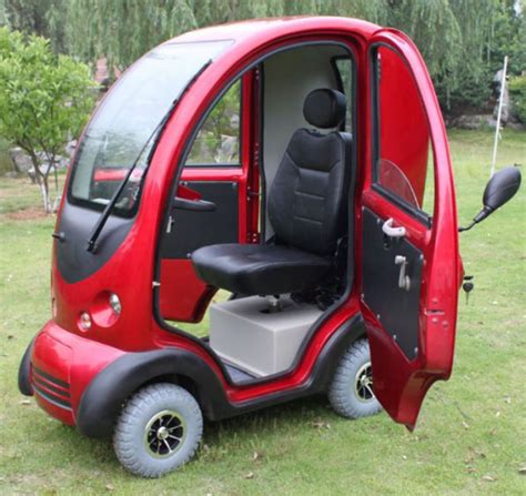 EMMO Mocab Enclosed Electric Scooter