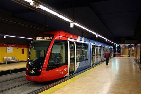 Madrid (ML1) | Subway train, Light rail vehicle, City vehicles