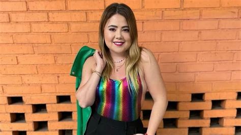 Mariana Botas Da C Tedra De Estilo Al Posar Para Instagram Con