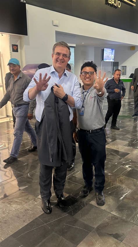 Marcelo Ebrard C on Twitter Saludos desde el Aeropuerto de León