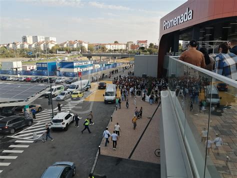 S A Deschis Promenada Craiova Cel Mai Mare Mall Ca Valoare I