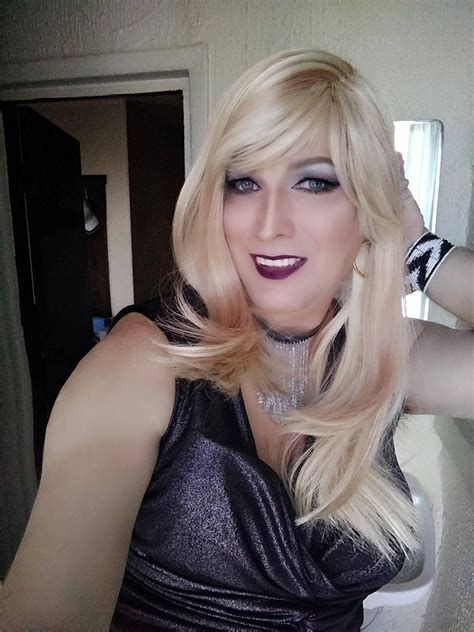 Blonde Moment Crossdresser Heaven Blonde Moments Womanless Beauty Crossdressers