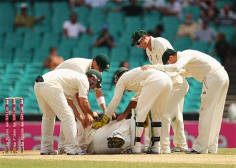 Peter Siddle Holds His Shoulder After Being Struck And Caught Behind