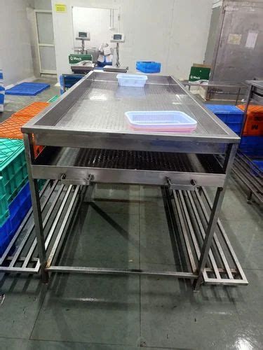 Mirror Finish Rectangular Stainless Steel Setting Table For Industry