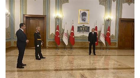 Vali Yerlikaya Cumhuriyet Bayram Tebriklerini Kabul Etti Nce Vatan