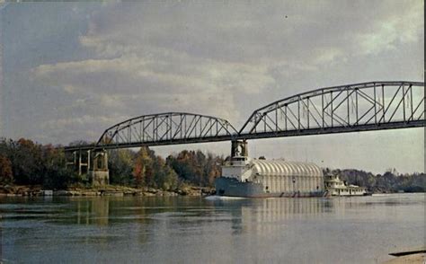 Bridge Spanning Tennessee River Savannah, TN