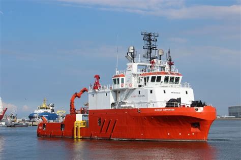 Rovco Met Glomar Supporter In Zee Maritiem Den Helder