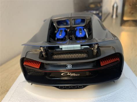 I woke up in a new (autoart) Bugatti : r/Diecast