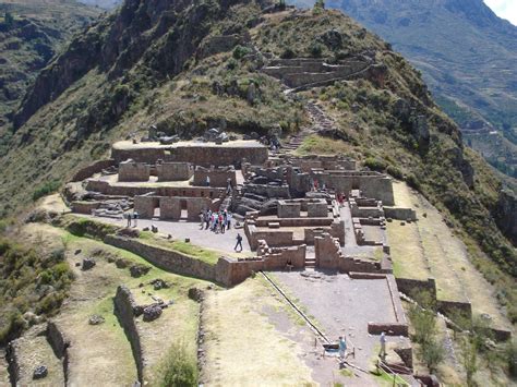 Pisac Ruins in the Sacred Valley, Peru | Sacred valley, Peru, Ancient ...