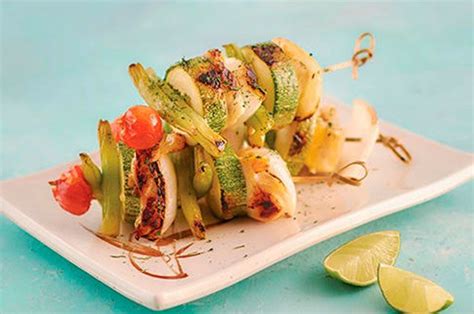 Receta De Brochetas De Pollo Con Calabacitas Y Ejotes Cocina Vital