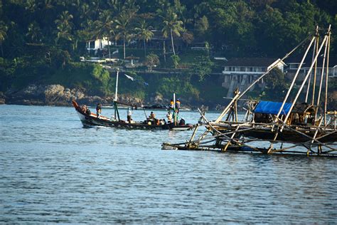 Dampak Positif Perubahan Sosial Budaya Bagi Kehidupan Nelayan Di