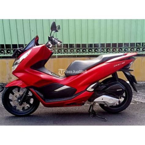 Motor Honda PCX Type ABS Tahun 2019 Bekas Terawat Mulus Surat Lengkap