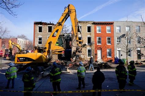 Three Baltimore Firefighters Killed In Vacant Home Blaze Wsj