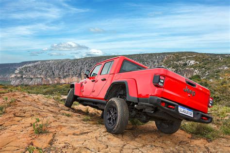 Jeep Gladiator Picape Convers Vel E Off Road Chega Por R