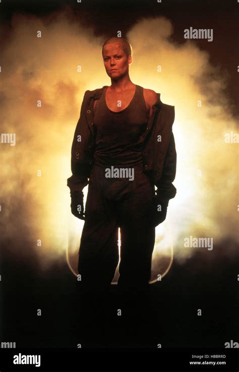 ALIEN 3, Sigourney Weaver, 1992 Stock Photo - Alamy