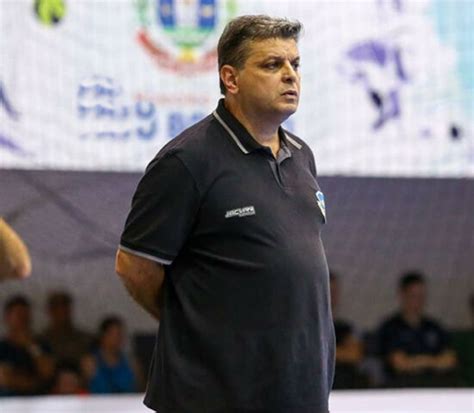 S Rgio Lacerda Est De Volta Para Treinar O Campo Mour O Futsal T Sabendo