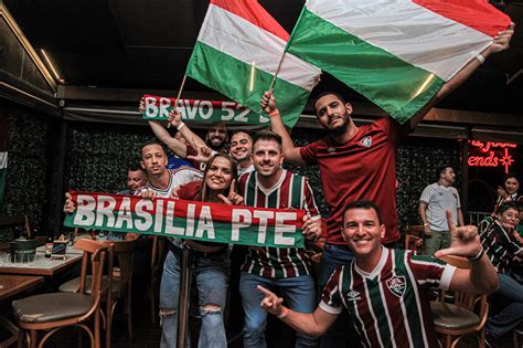 Tricolor em Toda Terra agita torcedores do Flu em Brasília Fluminense