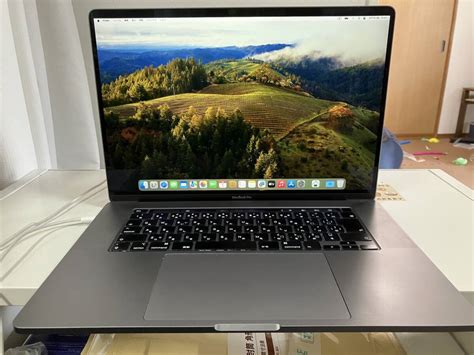 目立った傷や汚れなし美品Apple Macbook Pro 16インチ 2019 スペースグレー Intel i7 2 6GHz