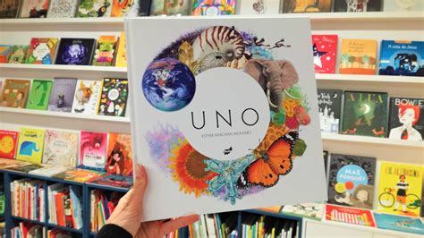 Uno | Faz de Conto Livraria