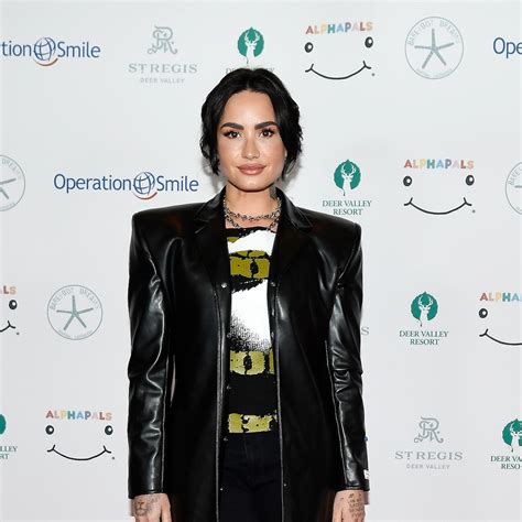 Demi Lovato Gets the Last Laugh Over "Poot" Meme With Birthday Treat