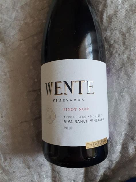 Wente Vineyards Pinot Noir Usa California Central Coast Arroyo