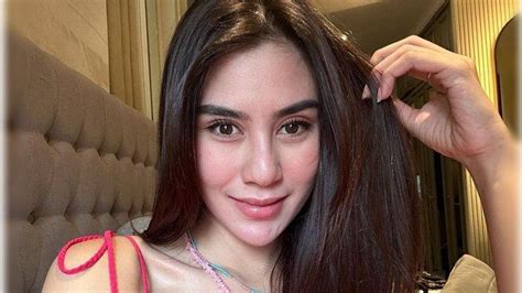 Potret Terbaru Syahnaz Adik Raffi Ahmad Disebut Makin Mirip Mama Amy