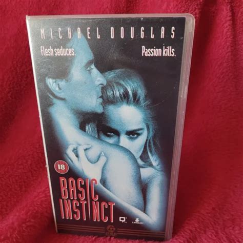 Rare Vhs Basic Instinct Michael Douglas Sharon Stone Classic Movie