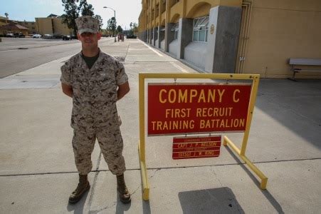 Public recruit graduations will resume at San Diego boot camp, Marines ...