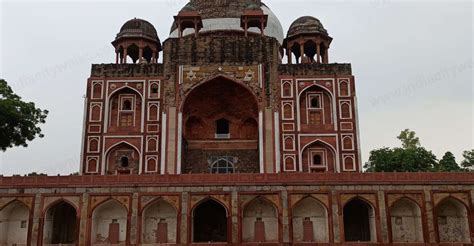 The Resting Place Of All Eaters: Abdur Rahim Khan-I-Khanan's Tomb