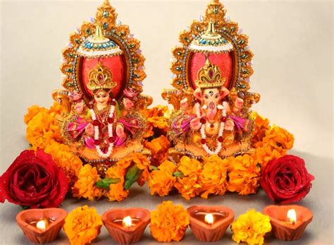 Diwali Puja दिवाली के पर्व पर पाना चाहते है माँ लक्ष्मी की खास कृपा