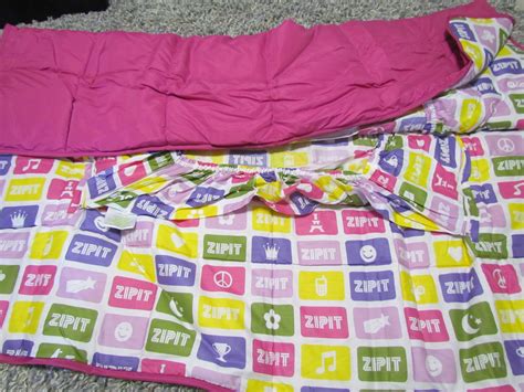 Mommy's Favorite Things: Zipit Bedding Review