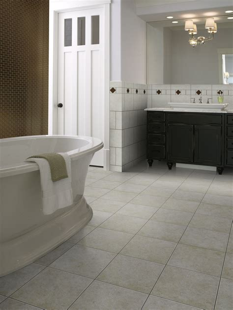 3 ADVANTAGES OF TILE FLOORING - Outer Banks Floor Covering Inc.