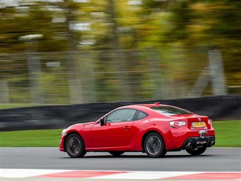 Why we love rear-wheel drive - PistonHeads UK