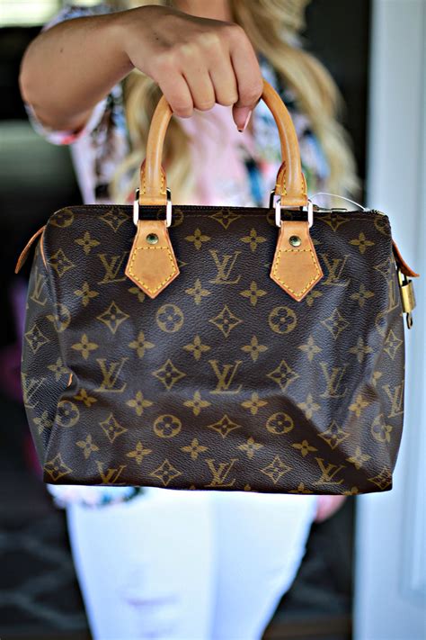 Louis Vuitton Speedy 25: Monogram - Off the Racks Boutique