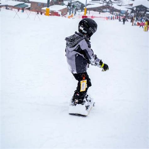 What to Expect From Your Child's Snowboard Lesson - Angel Fire Resort