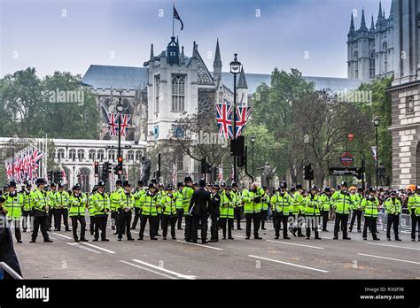 Crime Scene Police Officers Police Cordon Hi Res Stock Photography And