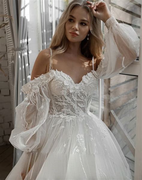 Fairy Tale Wedding Dress Pretty Wedding Dresses Dream Wedding Ideas