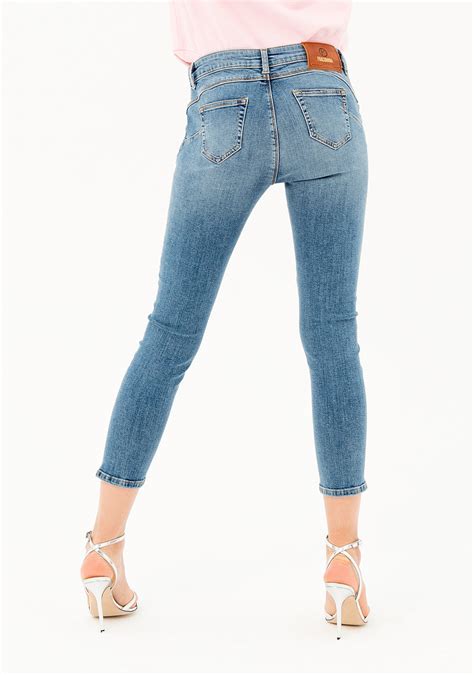 Jeans Skinny Push Up In Denim Stretch Con Lavaggio Medio Fracomina