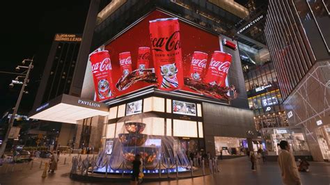 Coca Cola Trình Chiếu Tác Phẩm Hổ 3d Trên Màn Hình Led Pavilion Kuala