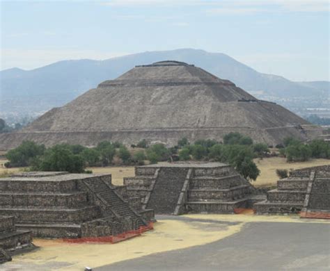 Teotihuacán au Mexique visiter les pyramides Gloobetrotteuse