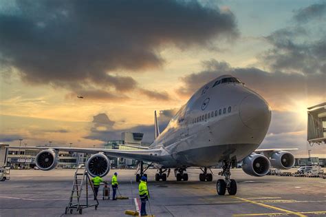 Transporte aéreo de carga ventajas y desventajas