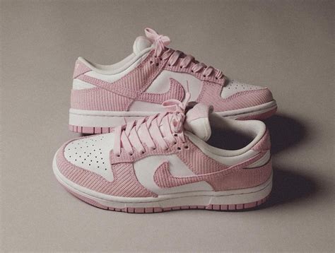 Nike Dunk Low W Pink Foam Corduroy Velours Rose Fn