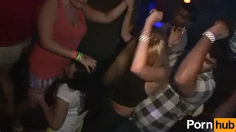 NAKED BAR HOTTIES Scene